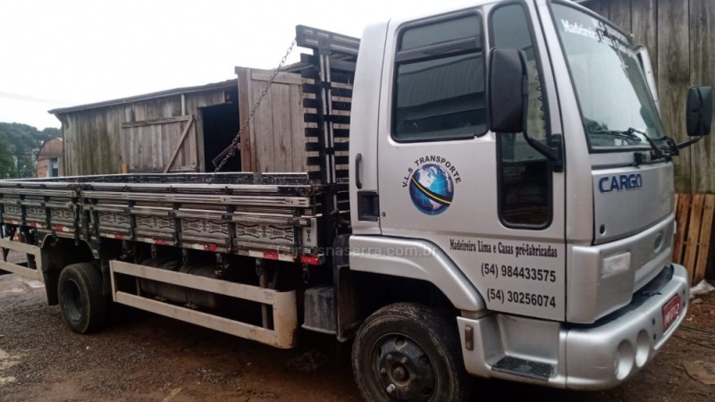 CARGO 815 E TURBO