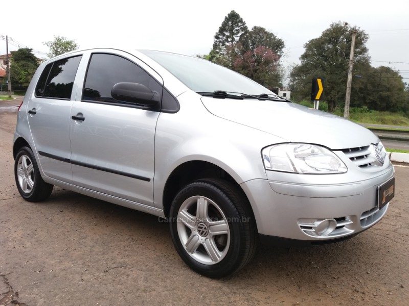 FOX 1.6 MI PLUS 8V GASOLINA 4P MANUAL - 2005 - DOIS IRMãOS