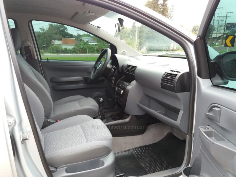 FOX 1.6 MI PLUS 8V GASOLINA 4P MANUAL - 2005 - DOIS IRMãOS