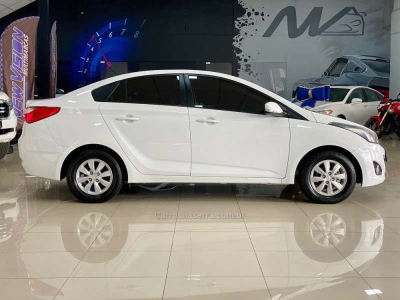 HB20S 1.0 COMFORT PLUS 12V FLEX 4P MANUAL - 2015 - ESTâNCIA VELHA