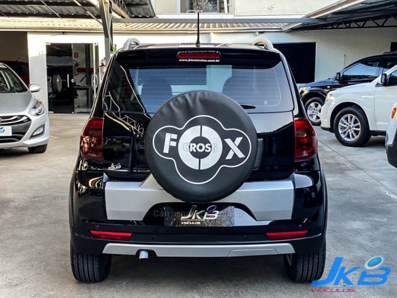 CROSSFOX 1.6 MSI FLEX 16V 4P MANUAL - 2011 - NOVO HAMBURGO