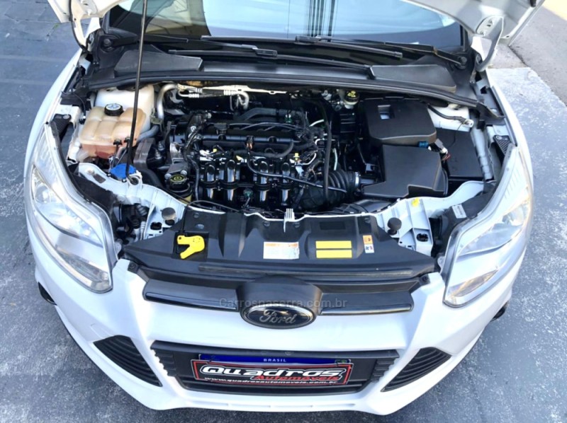 FOCUS 1.6 SE SEDAN 16V FLEX 4P AUTOMÁTICO - 2014 - CAXIAS DO SUL
