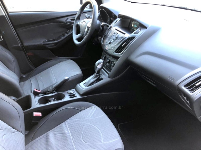 FOCUS 1.6 SE SEDAN 16V FLEX 4P AUTOMÁTICO - 2014 - CAXIAS DO SUL