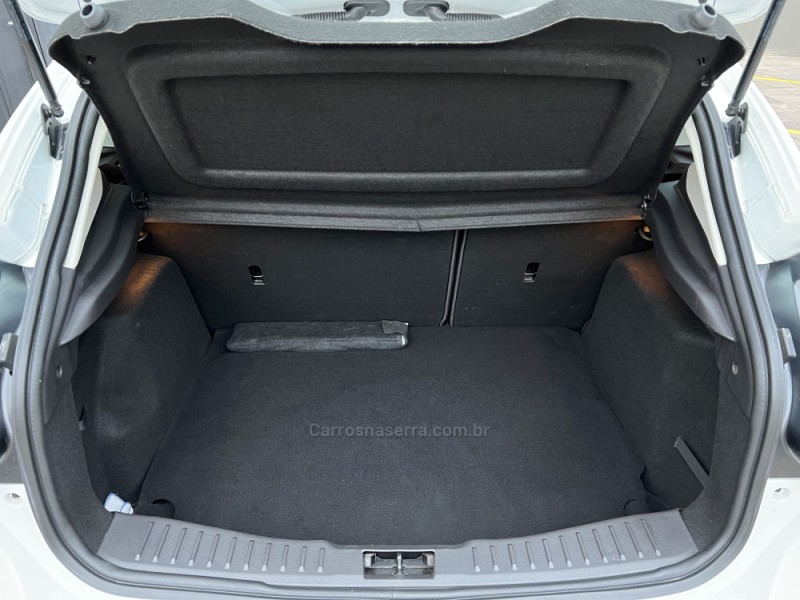 FOCUS 2.0 TITANIUM HATCH 16V FLEX 4P AUTOMÁTICO - 2015 - CAXIAS DO SUL
