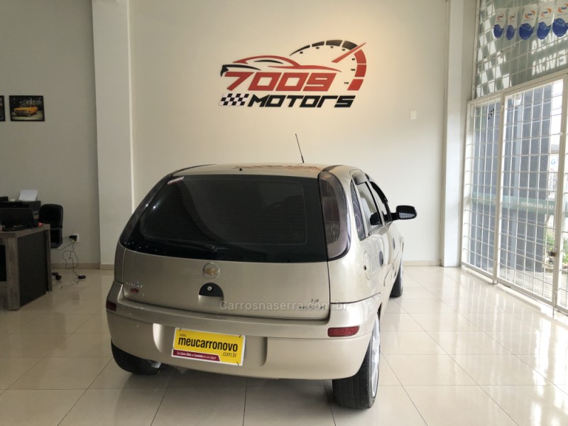 CORSA 1.4 MPFI MAXX 8V FLEX 4P MANUAL - 2012 - CAXIAS DO SUL