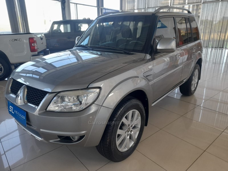 PAJERO TR4 