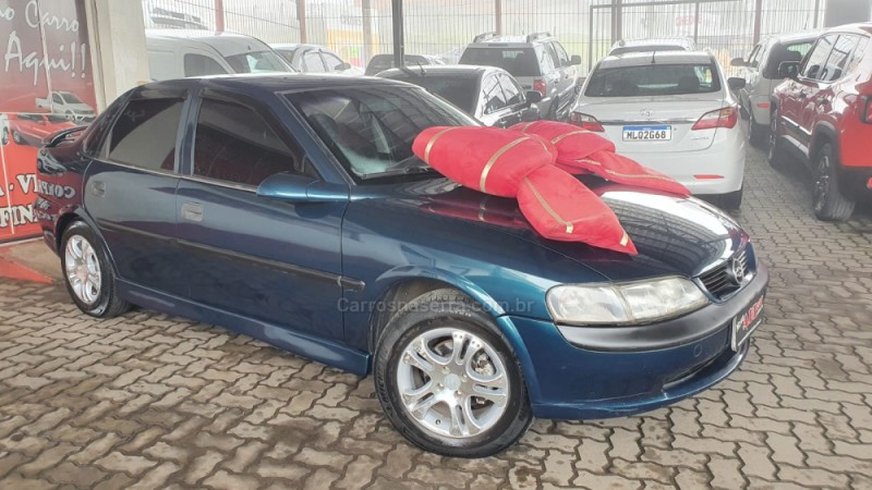 VECTRA 2.2 MPFI GLS 8V GASOLINA 4P MANUAL