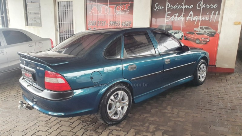 VECTRA 2.2 MPFI GLS 8V GASOLINA 4P MANUAL - 1999 - CAXIAS DO SUL