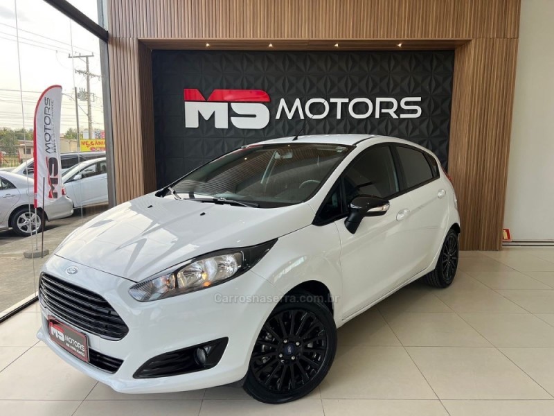 fiesta 1.6 se hatch 16v flex 4p manual 2017 portao