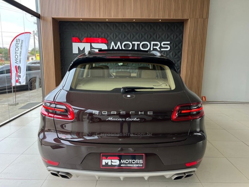 MACAN 3.6 24V V6 TURBO GASOLINA 4P AUTOMÁTICO - 2015 - PORTãO