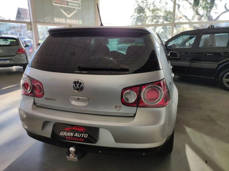 GOLF 1.6 MI SPORTLINE 8V FLEX 4P MANUAL - 2008 - MONTENEGRO