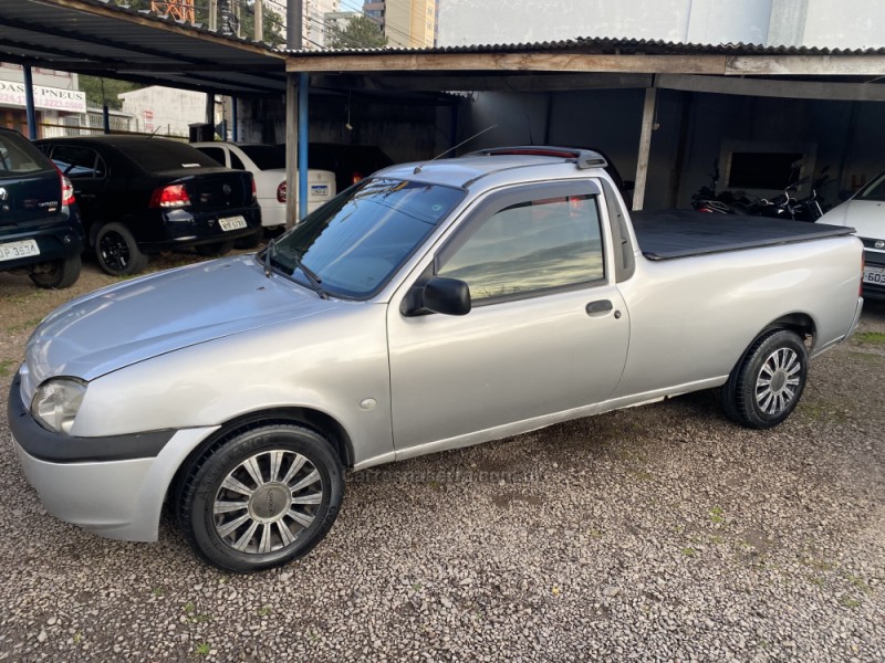 COURIER 1.6 MPI XL 8V GASOLINA 2P MANUAL - 2001 - CAXIAS DO SUL