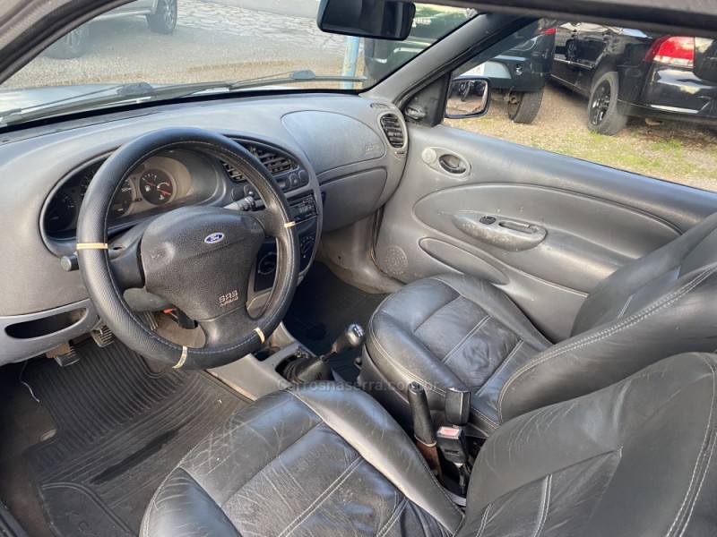 COURIER 1.6 MPI XL 8V GASOLINA 2P MANUAL - 2001 - CAXIAS DO SUL