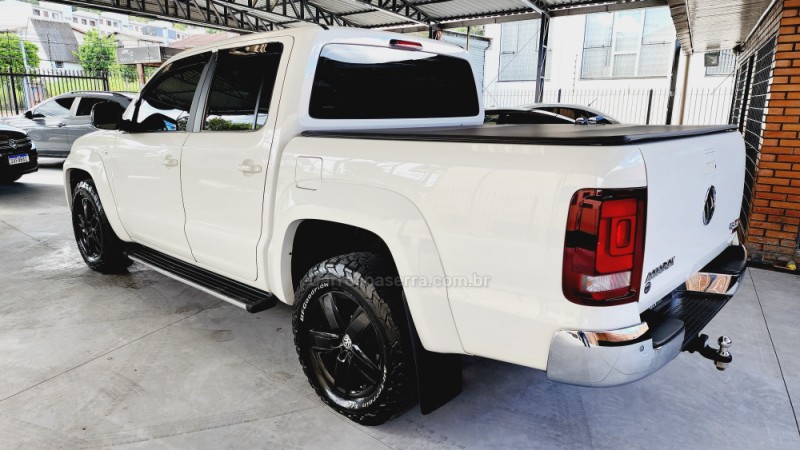 AMAROK 3.0 V6 TDI HIGHLINE CD DIESEL 4MOTION AUTOMÁTICO - 2018 - CAXIAS DO SUL