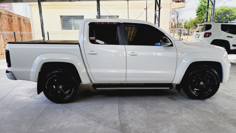 AMAROK 3.0 V6 TDI HIGHLINE CD DIESEL 4MOTION AUTOMÁTICO - 2018 - CAXIAS DO SUL