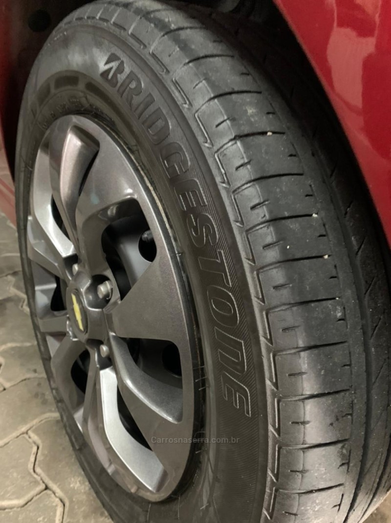 ONIX 1.4 MPFI LT 8V FLEX 4P MANUAL - 2017 - CAXIAS DO SUL