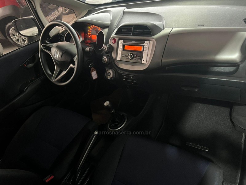 FIT 1.4 DX 16V FLEX 4P MANUAL - 2014 - SãO LEOPOLDO