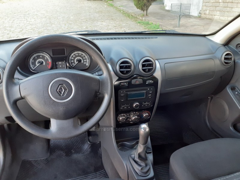 SANDERO  - 2014 - BENTO GONçALVES