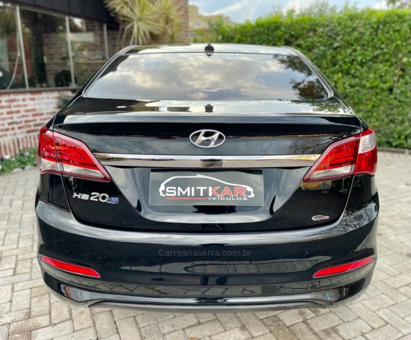 HB20S 1.0 COMFORT PLUS 12V FLEX 4P MANUAL - 2019 - ROLANTE