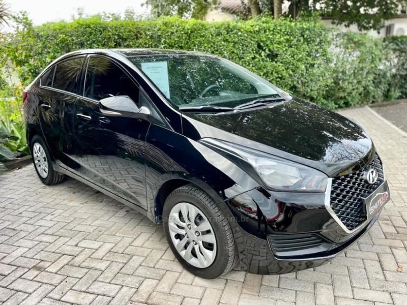 HB20S 1.0 COMFORT PLUS 12V FLEX 4P MANUAL - 2019 - ROLANTE