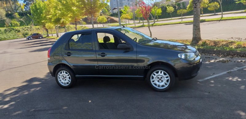 PALIO 1.0 MPI FIRE CELEBRATION 8V FLEX 4P MANUAL - 2009 - BENTO GONçALVES