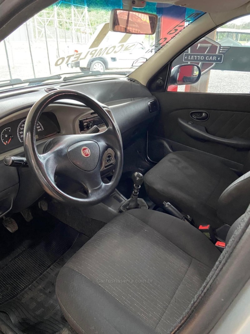 SIENA 1.0 MPI FIRE CELEBRATION 8V FLEX 4P MANUAL - 2011 - IGREJINHA