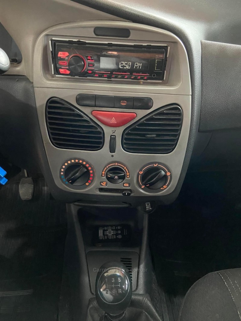 SIENA 1.0 MPI FIRE CELEBRATION 8V FLEX 4P MANUAL - 2011 - IGREJINHA