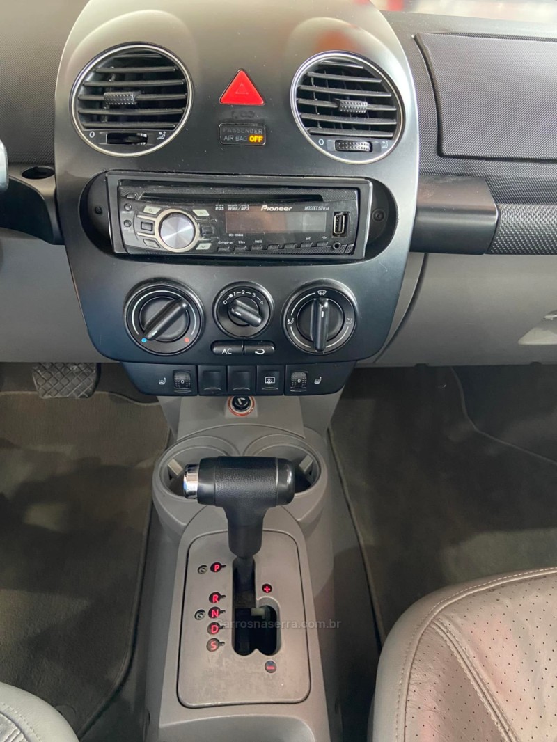NEW BEETLE 2.0 MI 8V GASOLINA 2P AUTOMÁTICO - 2009 - IGREJINHA