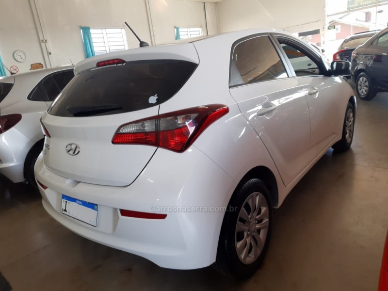 HB20 1.0 COMFORT 12V FLEX 4P MANUAL - 2019 - VACARIA