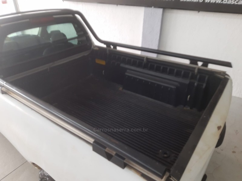 COURIER 1.6 MPI L VAN 8V FLEX 2P MANUAL - 2010 - BOM PRINCíPIO