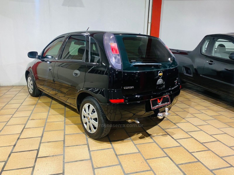 CORSA 1.4 MPFI MAXX 8V FLEX 4P MANUAL - 2011 - CAXIAS DO SUL