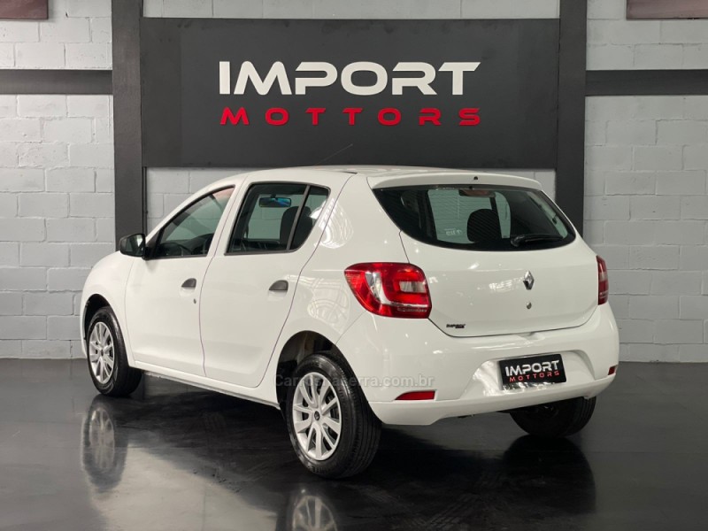 SANDERO 1.0 AUTHENTIQUE 12V FLEX 4P MANUAL - 2020 - ESTâNCIA VELHA