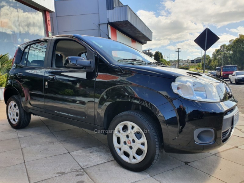 UNO 1.0 VIVACE 8V FLEX 4P MANUAL