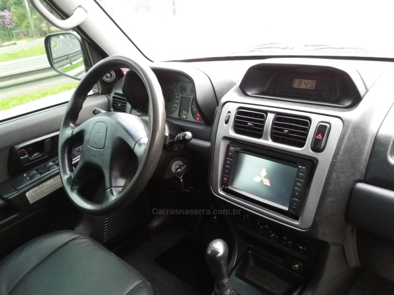 PAJERO TR4 2.0 4X4 16V 131CV GASOLINA 4P MANUAL - 2007 - DOIS IRMãOS