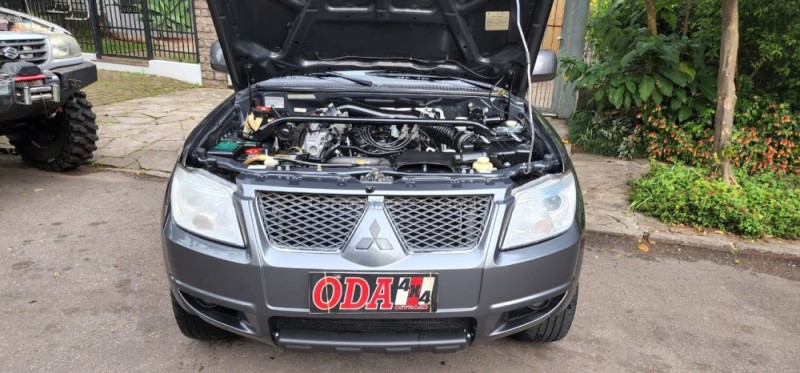 PAJERO TR4 2.0 4X4 16V FLEX 4P MANUAL - 2012 - CAXIAS DO SUL