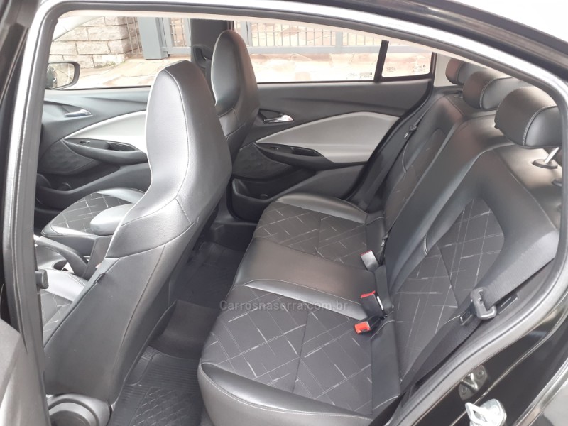 ONIX  1.0	PREMIER PLUS 8V TURBO FLEX 4P AUTOMÁTICO - 2020 - BENTO GONçALVES