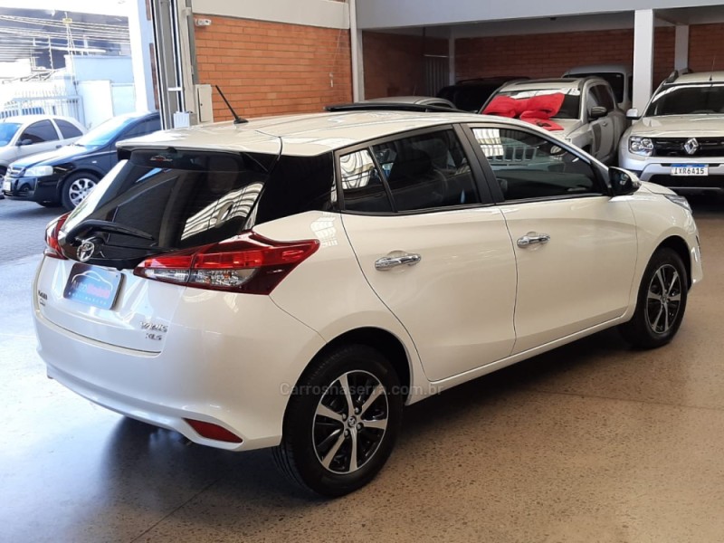 YARIS 1.5 XLS CONNECT 16V FLEX 4P AUTOMÁTICO - 2019 - CAXIAS DO SUL