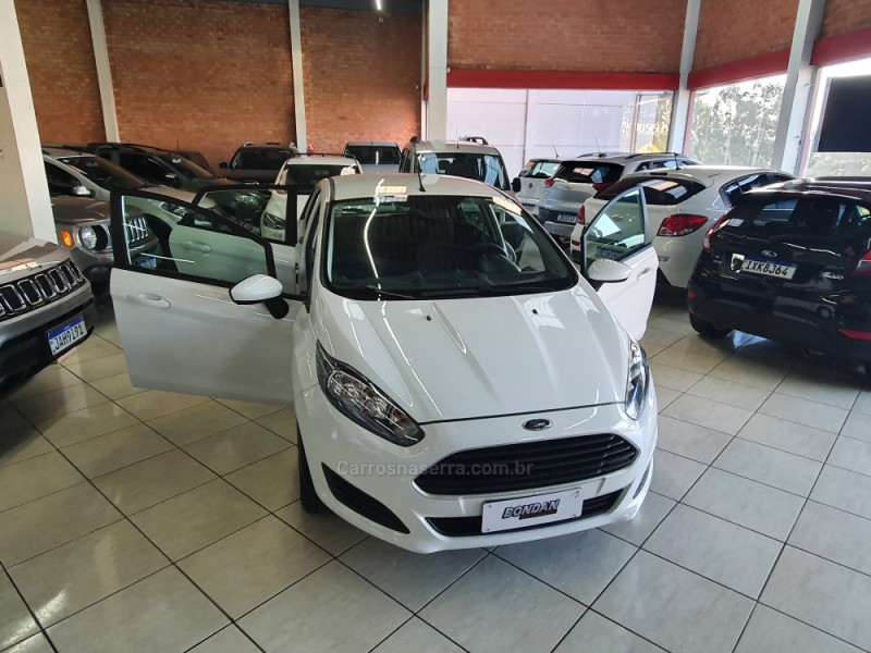 FIESTA 1.5 S HATCH 16V FLEX 4P MANUAL - 2015 - FARROUPILHA
