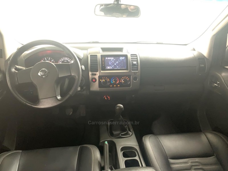 FRONTIER 2.5 S 4X4 CD TURBO ELETRONIC DIESEL 4P MANUAL - 2014 - MONTENEGRO