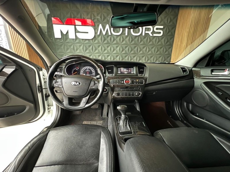 CADENZA 3.5 V6 24V GASOLINA 4P AUTOMÁTICO - 2014 - PORTãO