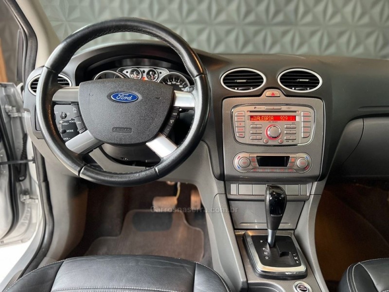 FOCUS 2.0 TITANIUM HATCH 16V FLEX 4P AUTOMÁTICO - 2012 - PORTãO