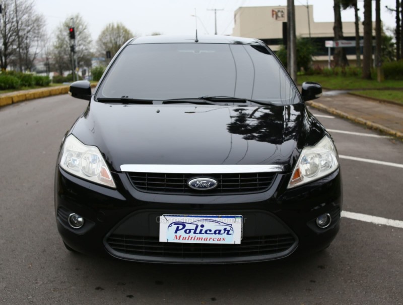 FOCUS 1.6 8V FLEX 4P MANUAL - 2011 - CAXIAS DO SUL