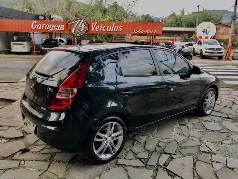 I30 2.0 MPI 16V GASOLINA 4P AUTOMÁTICO - 2010 - TRêS COROAS