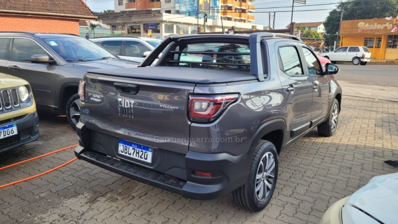 STRADA 1.3 VOLCANO CD 8V FLEX 4P MANUAL - 2023 - CANELA