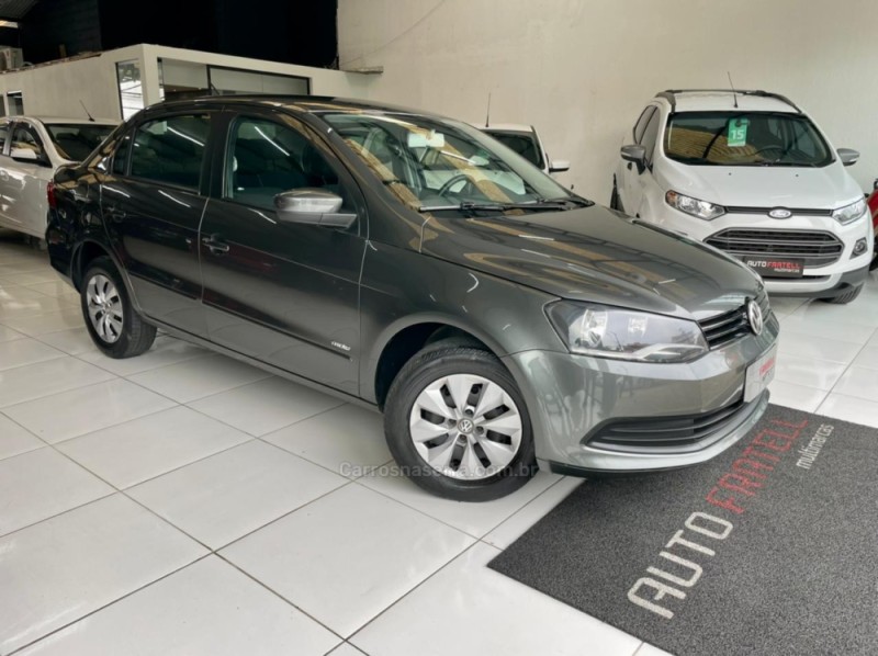 VOYAGE 1.0 MI TRENDLINE 8V FLEX 4P MANUAL