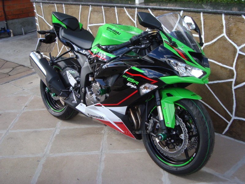 NINJA ZX-6R 600CC  - 2022 - FLORES DA CUNHA