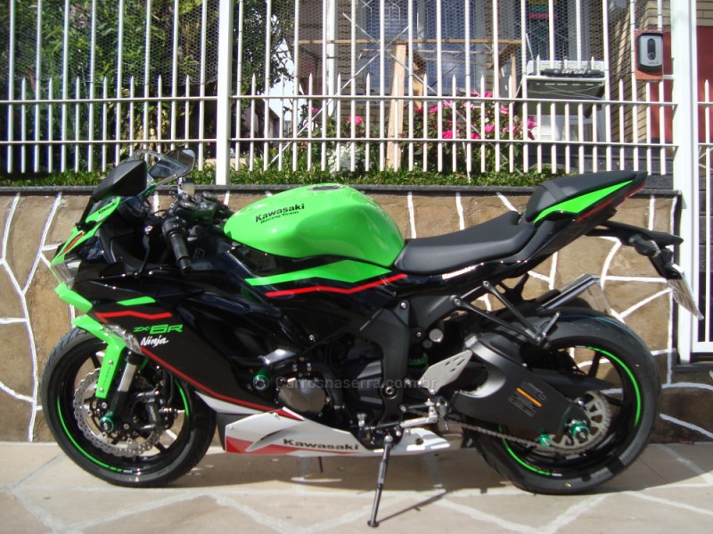 NINJA ZX-6R 600CC  - 2022 - FLORES DA CUNHA