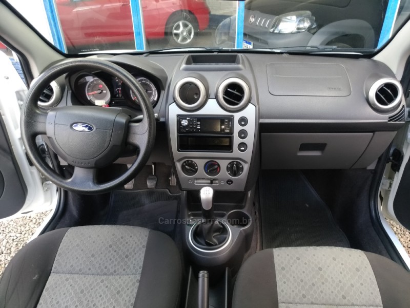 FIESTA 1.6 ROCAM SE 8V FLEX 4P MANUAL - 2014 - FLORES DA CUNHA