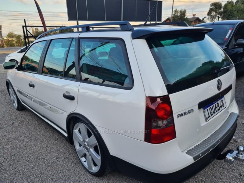 PARATI 1.6 MI SURF 8V FLEX 4P MANUAL G.IV - 2011 - CAXIAS DO SUL