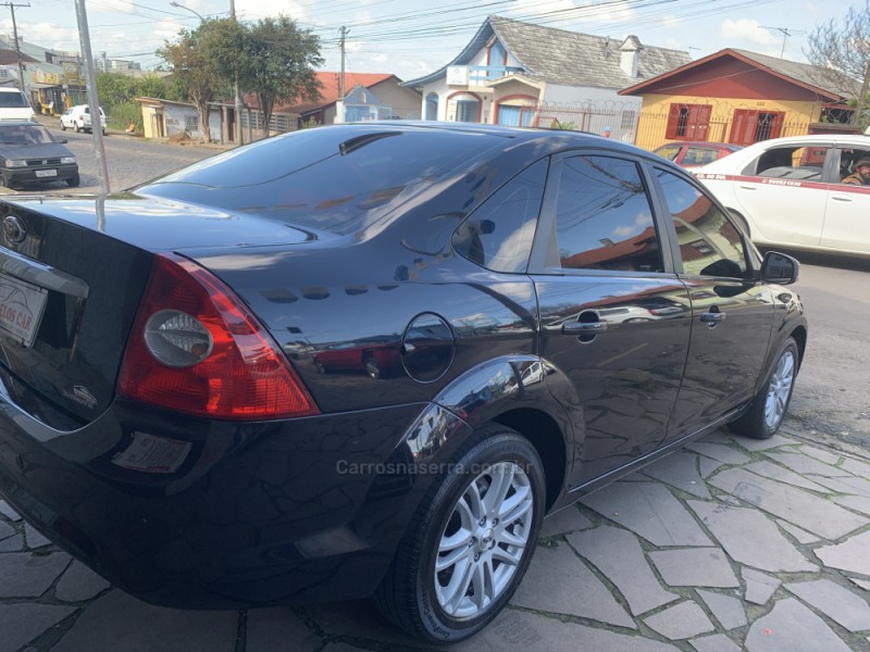 FOCUS 2.0 GHIA SEDAN 16V GASOLINA 4P AUTOMÁTICO - 2009 - CAXIAS DO SUL